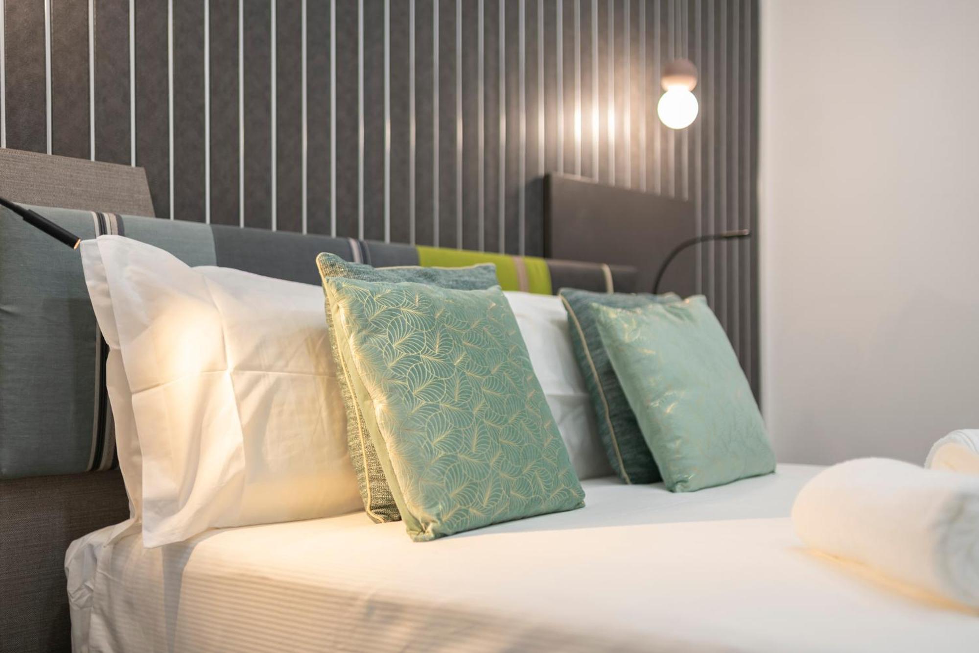Trastevere Luxury Rooms Rome Buitenkant foto